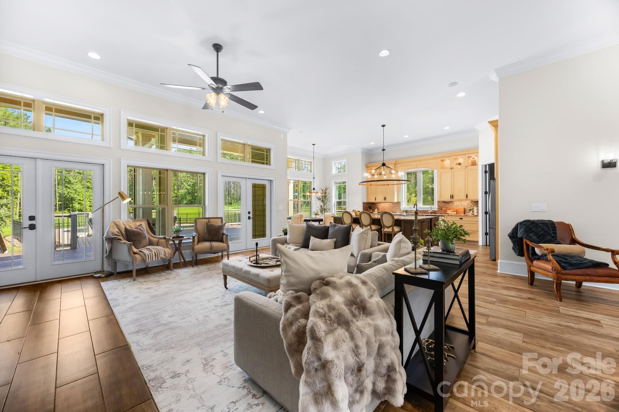 Open area living - 6334 Long Island Road, Catawba