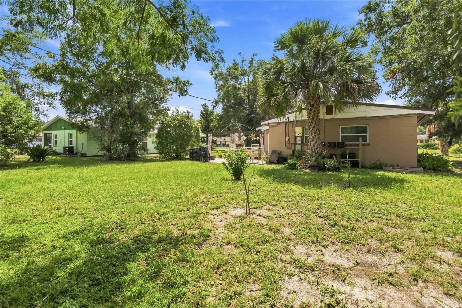 Single Family Residence at 841 WOODEN BLVD, ORLANDO, photo 13 of 14