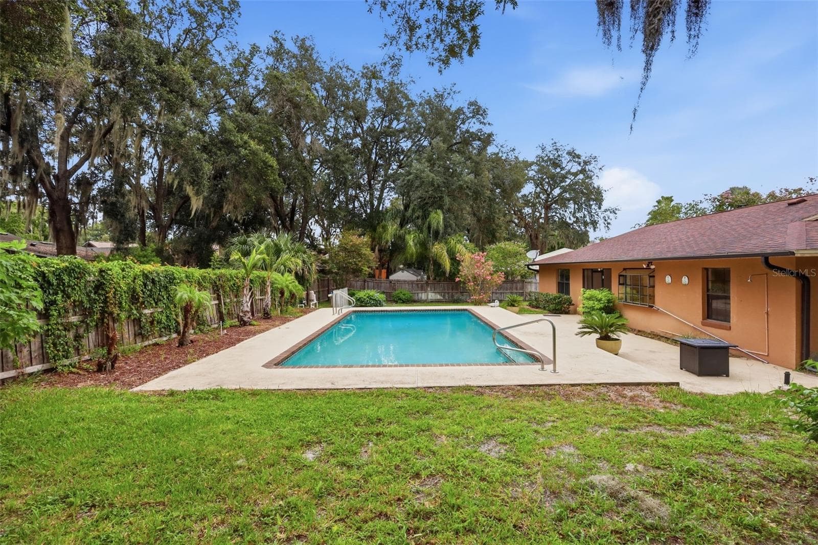 Single Family Residence at 226 COUNCIL BLUFFS DR, DELTONA, photo 34 of 44
