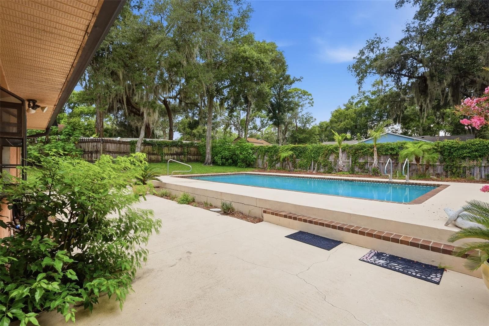 Single Family Residence at 226 COUNCIL BLUFFS DR, DELTONA, photo 35 of 44