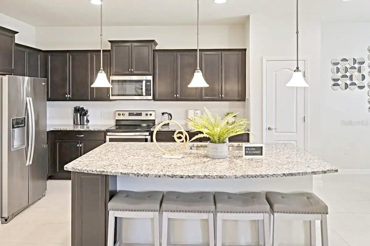 Single Family Residence at 8896 BENGAL CT, KISSIMMEE, photo 6 of 26