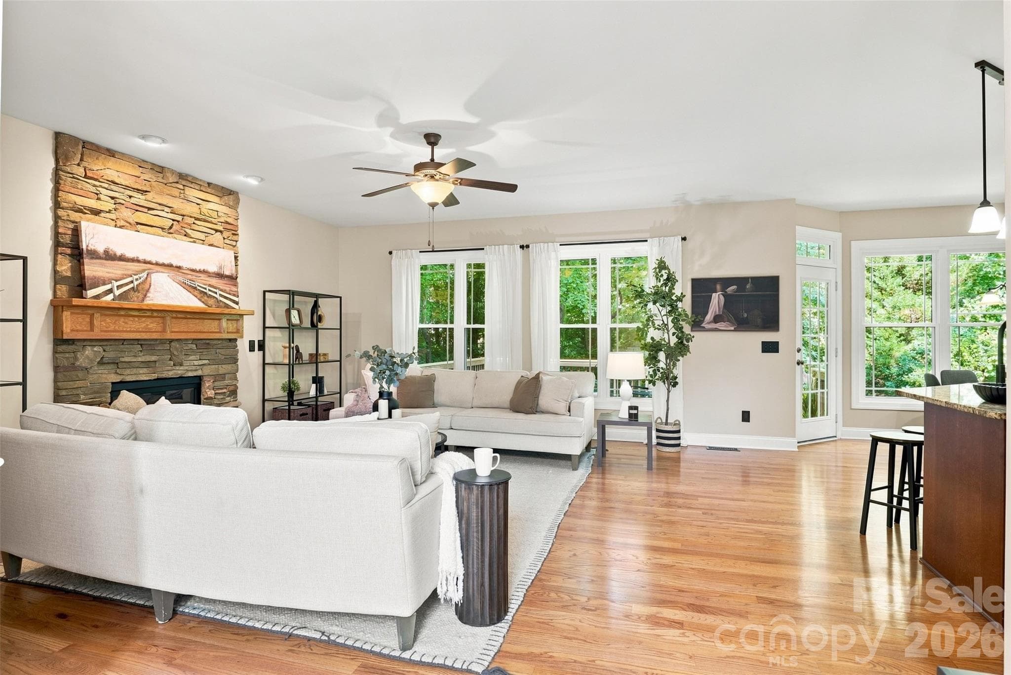 Single Family Residence at 112 Millwood Drive, Fort Mill, photo 5 of 45