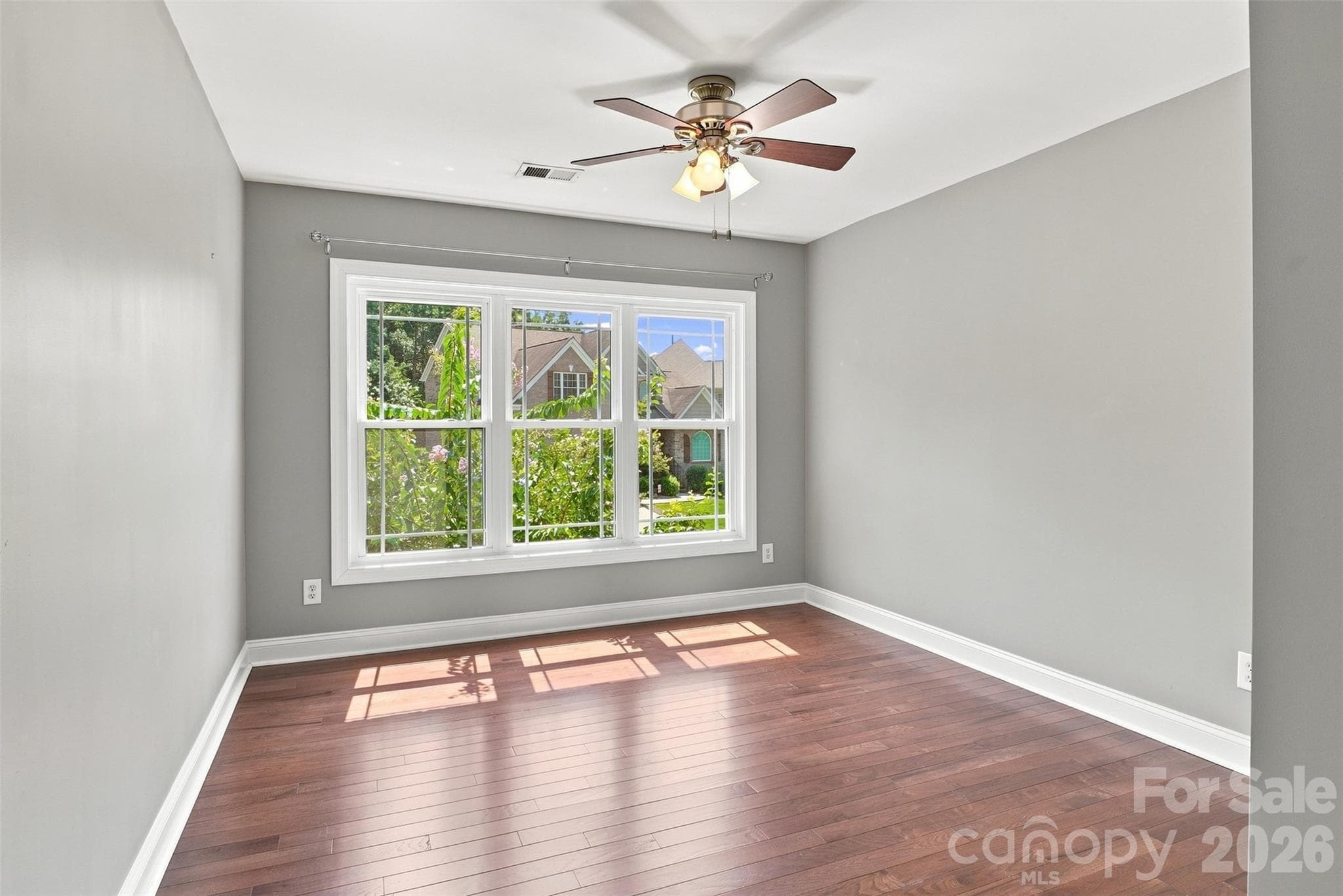 Single Family Residence at 112 Millwood Drive, Fort Mill, photo 30 of 45