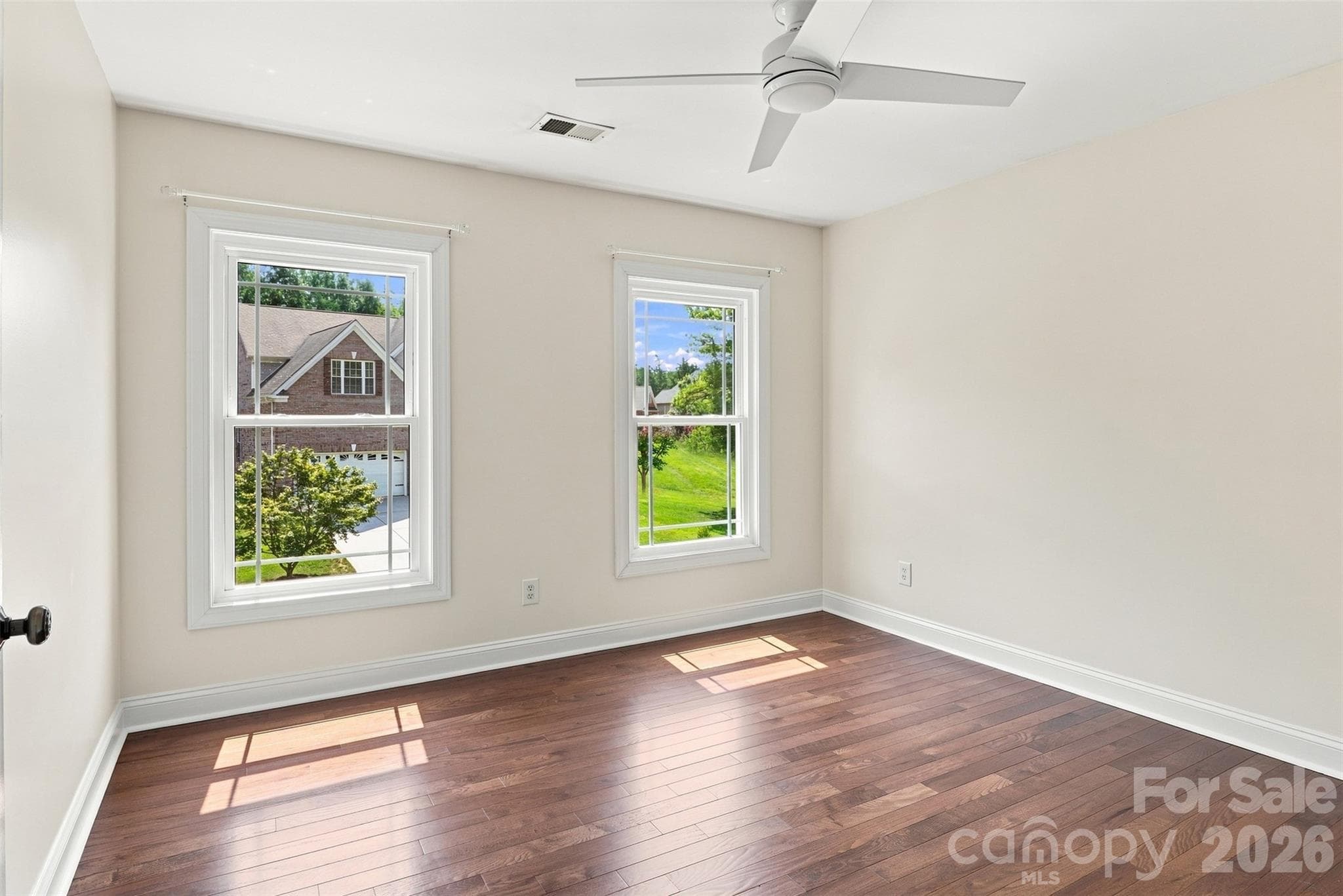 Single Family Residence at 112 Millwood Drive, Fort Mill, photo 32 of 45