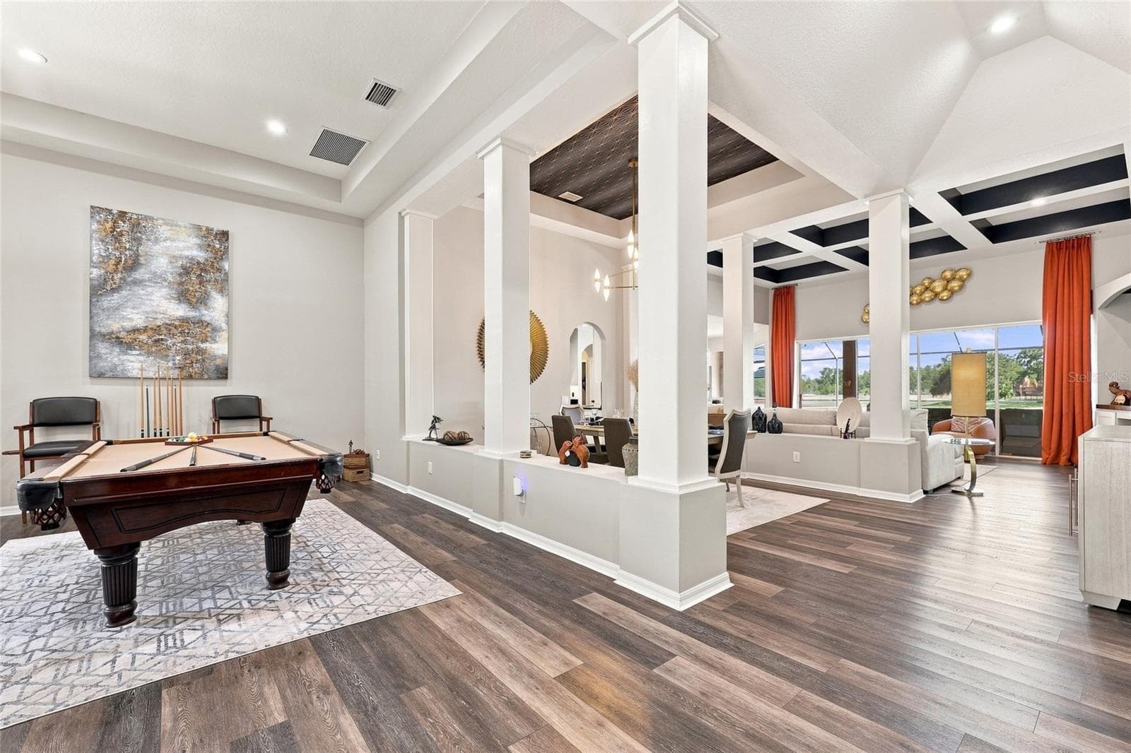Single Family Residence at 8310 SUMMER GROVE RD, TAMPA, photo 11 of 91