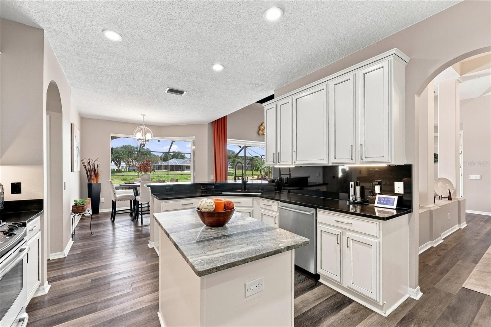 Single Family Residence at 8310 SUMMER GROVE RD, TAMPA, photo 38 of 91