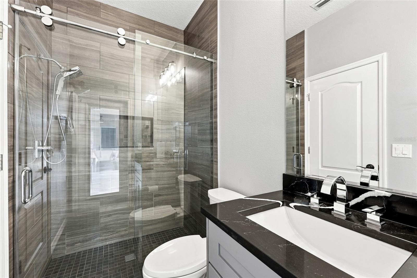 Single Family Residence at 8310 SUMMER GROVE RD, TAMPA, photo 53 of 91