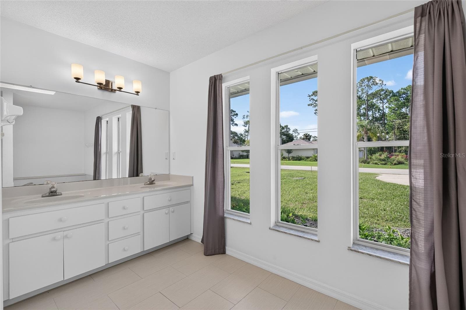 Single Family Residence at 3 POINT PLEASANT DR, PALM COAST, photo 35 of 51