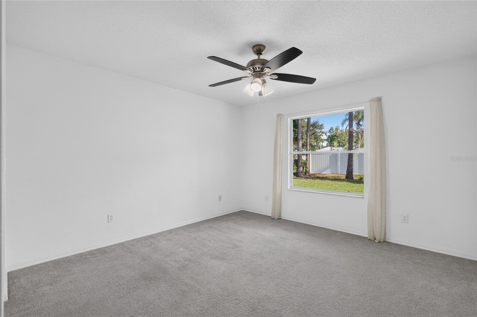 Single Family Residence at 3 POINT PLEASANT DR, PALM COAST, photo 42 of 51