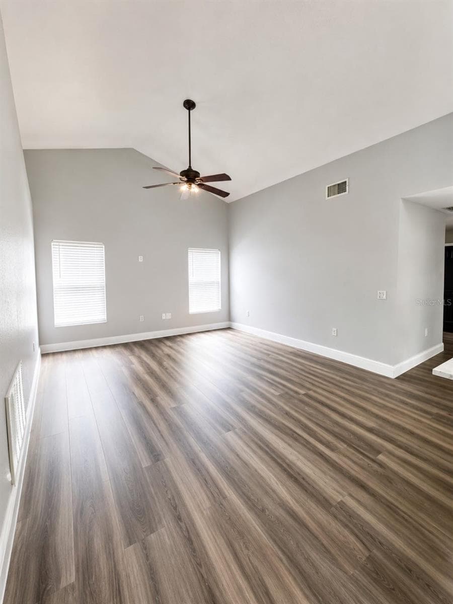 Single Family Residence at 7938 ASHLEY POINTE DR, LAKELAND, photo 7 of 31