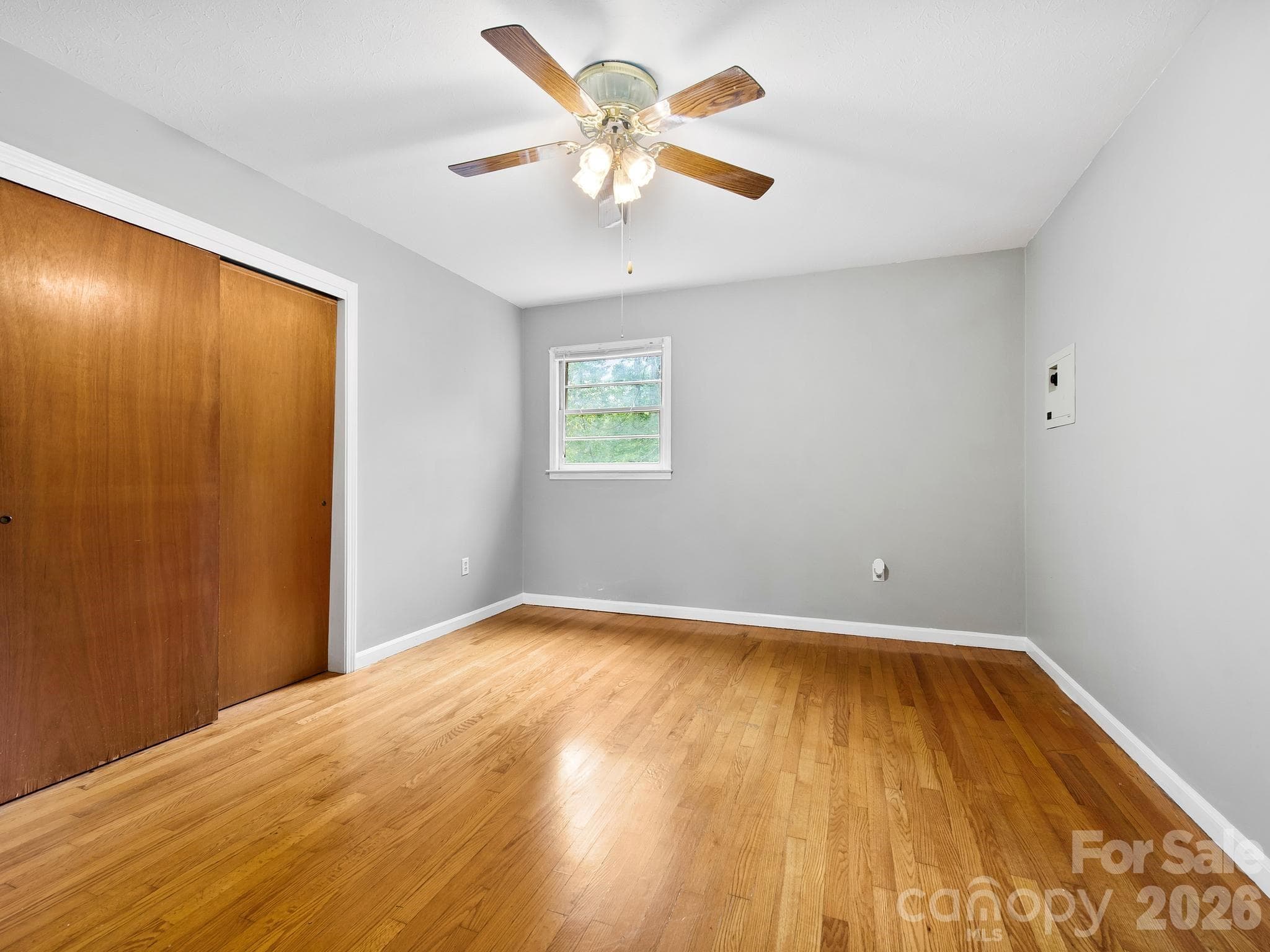 Single Family Residence at 48 Faircrest Road, Asheville, photo 19 of 31