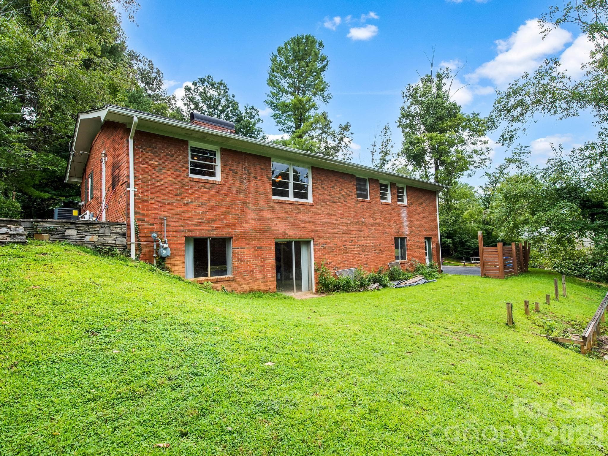 Single Family Residence at 48 Faircrest Road, Asheville, photo 30 of 31