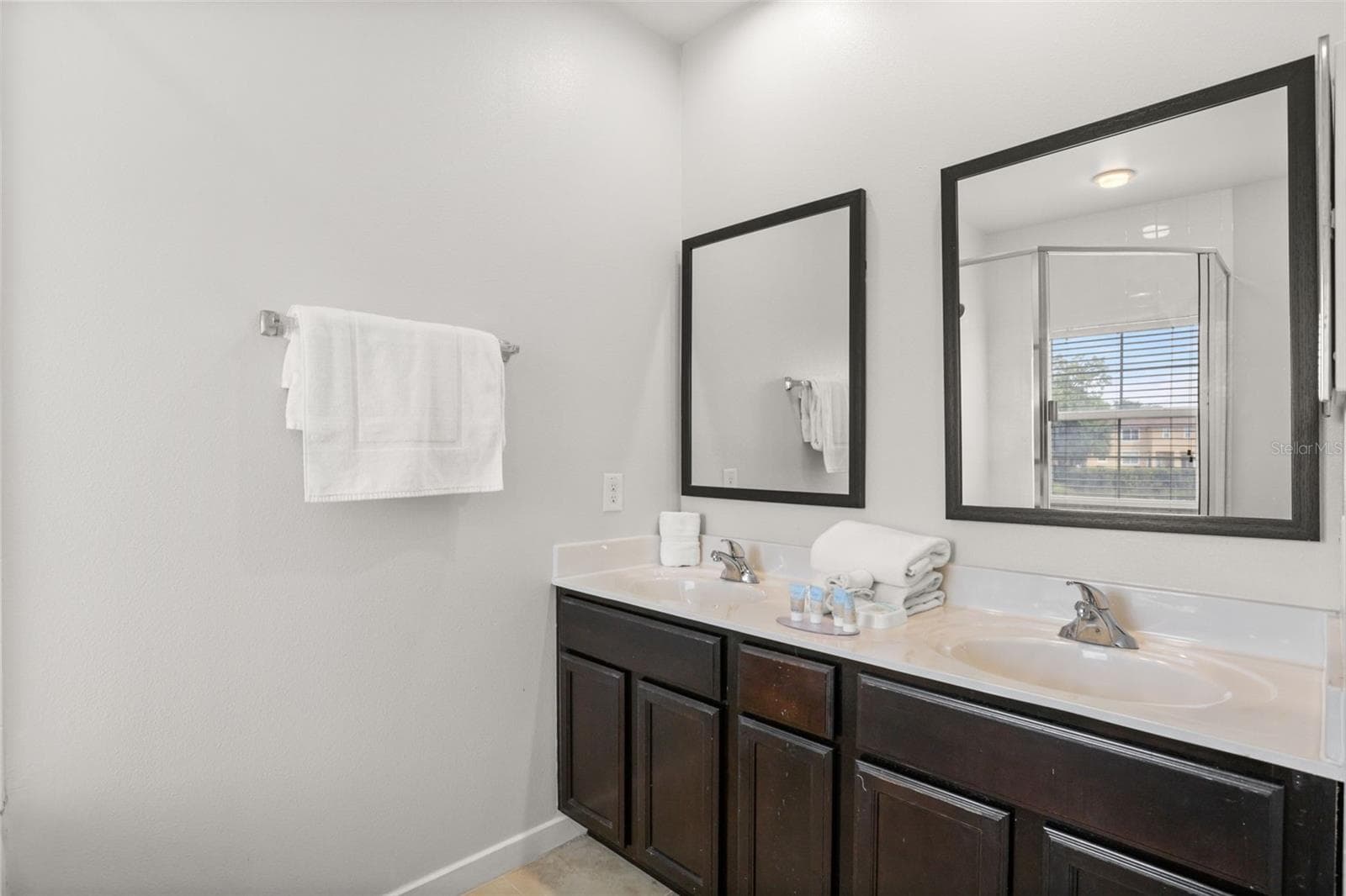 Townhouse at 2702 CORVETTE LN, KISSIMMEE, photo 18 of 31