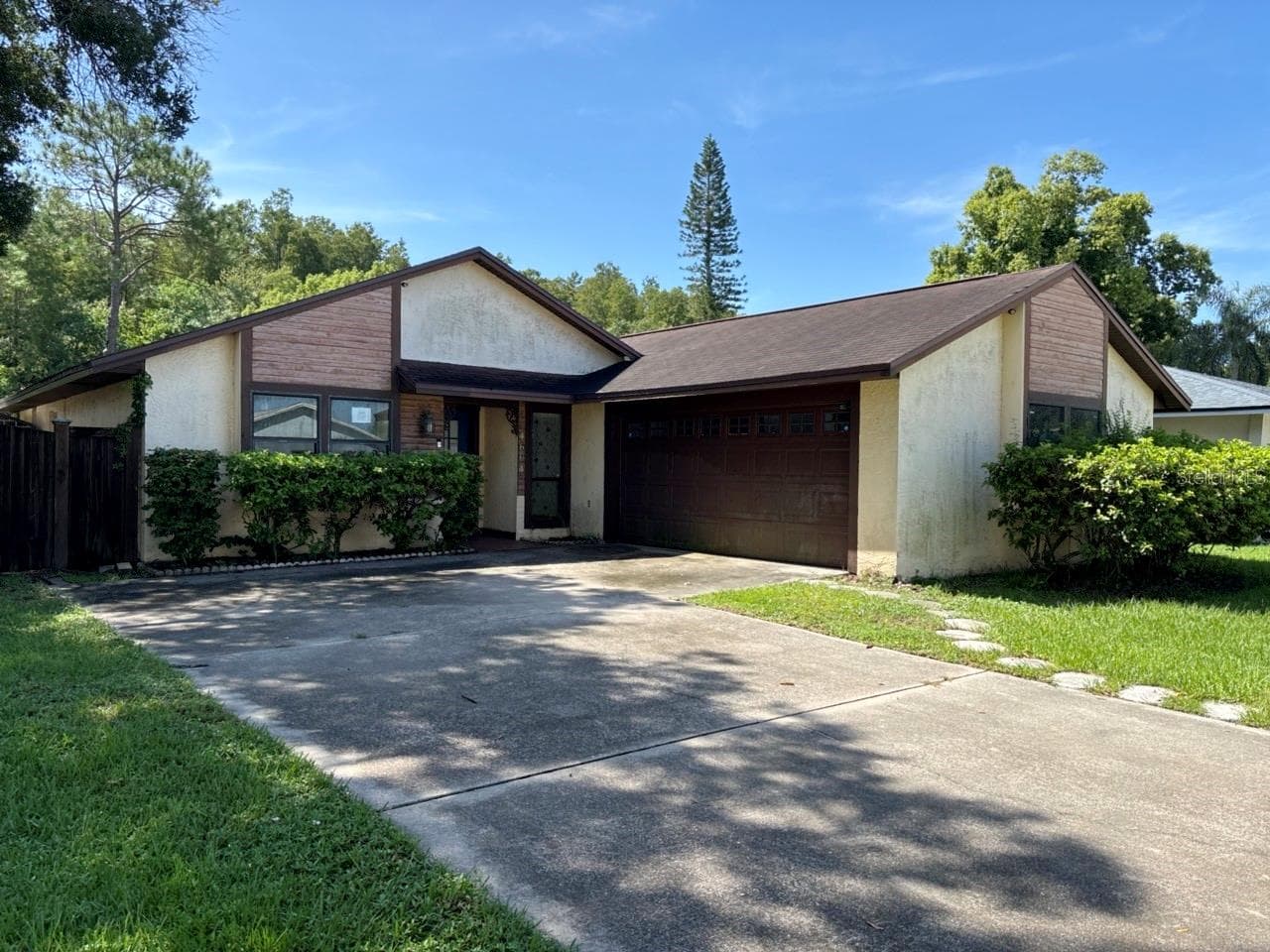 4604 RIDGE PT