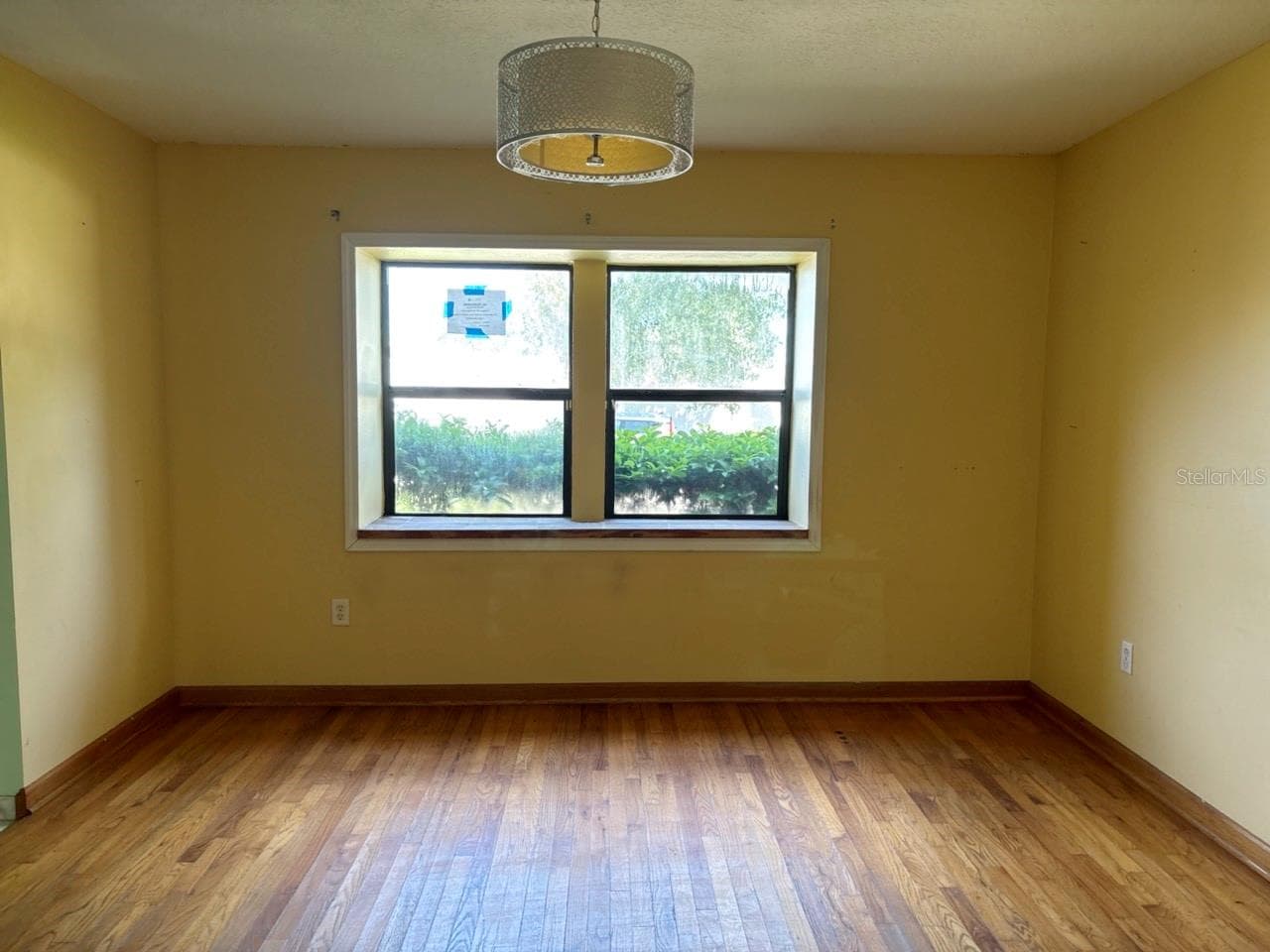 Single Family Residence at 4604 RIDGE PT, TAMPA, photo 2 of 18