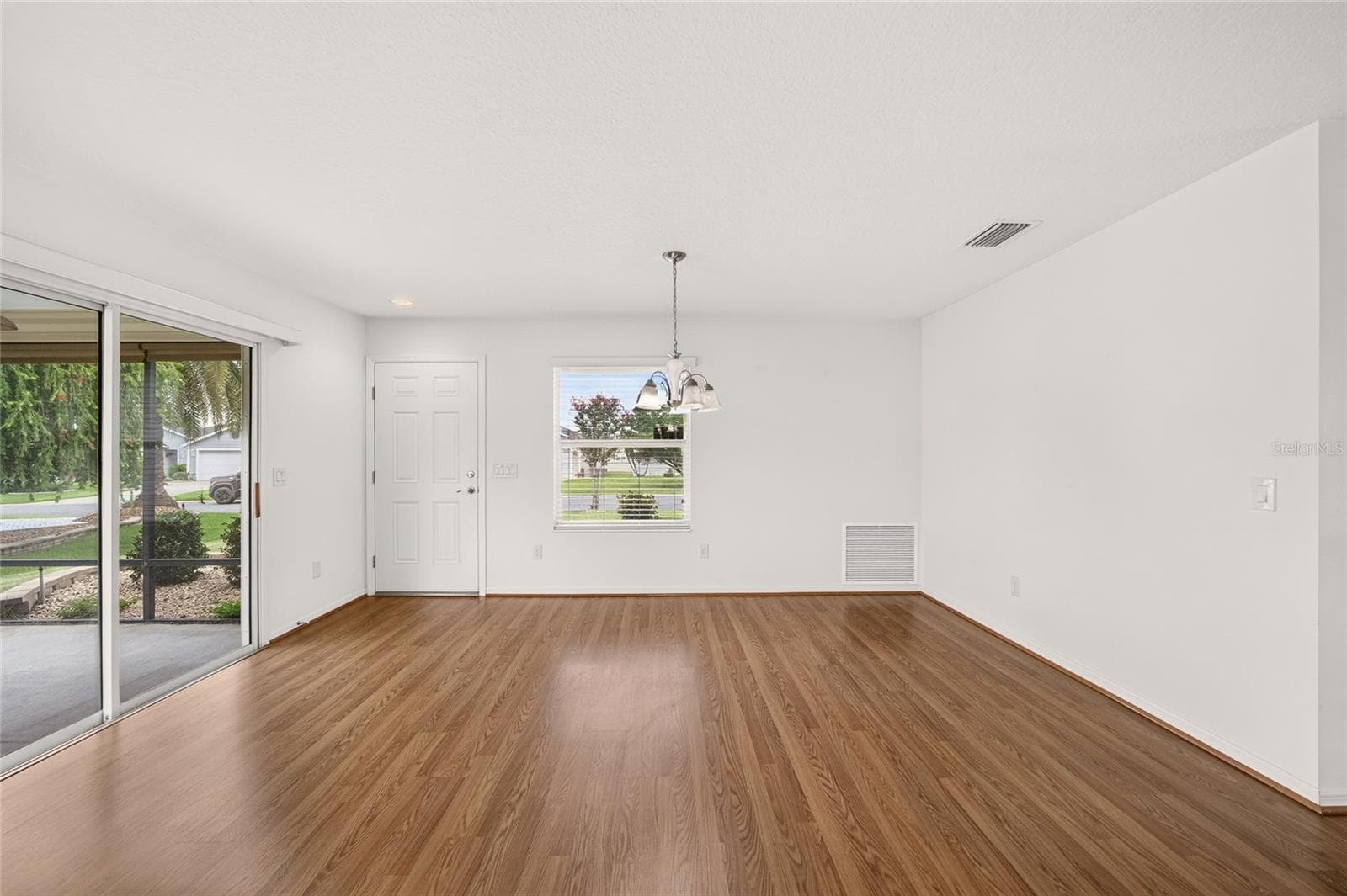 Single Family Residence at 3437 GREENACRES TER, THE VILLAGES, photo 16 of 45