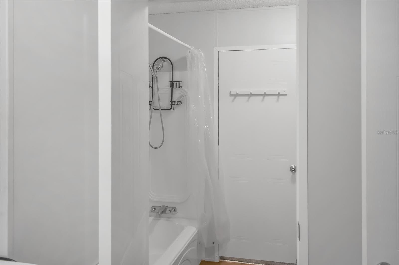 Manufactured Home at 10851 NE 76TH ST, BRONSON, photo 16 of 21