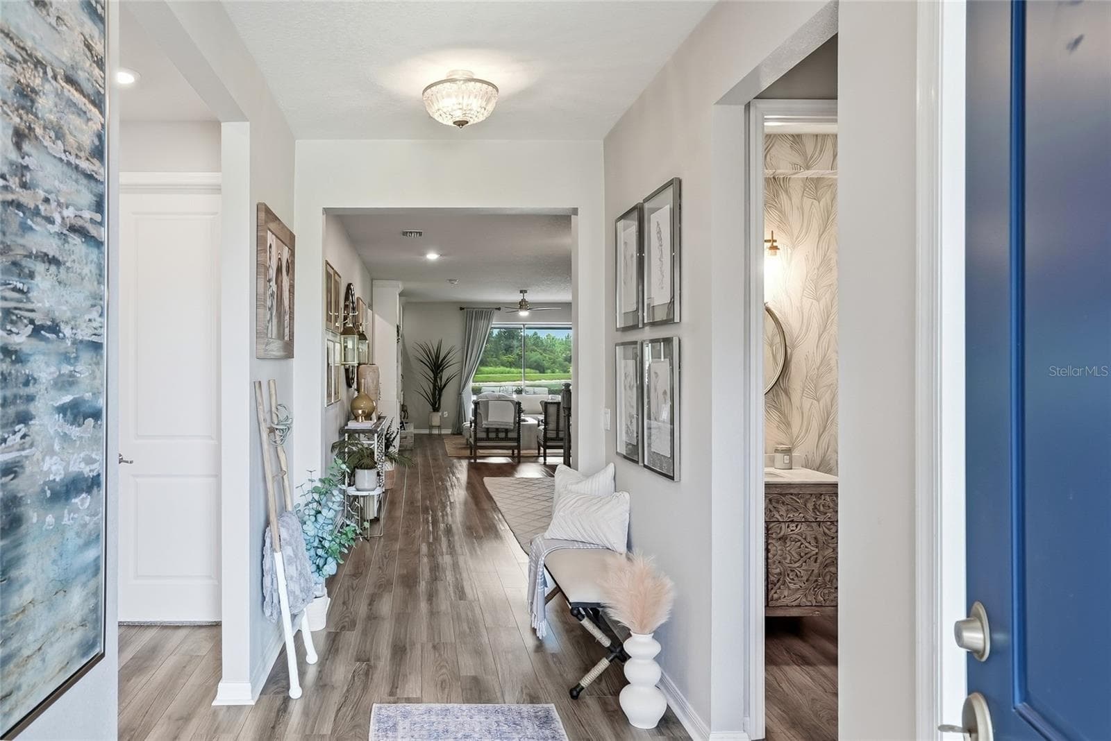 Single Family Residence at 19284 BRIARBROOK DR, TAMPA, photo 6 of 84