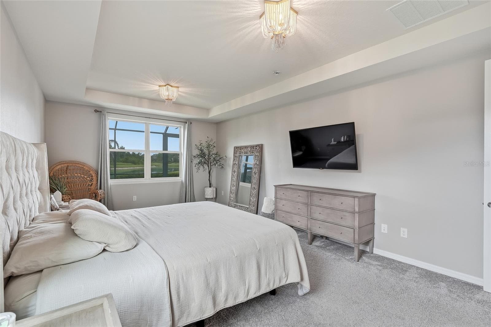 Single Family Residence at 19284 BRIARBROOK DR, TAMPA, photo 40 of 84