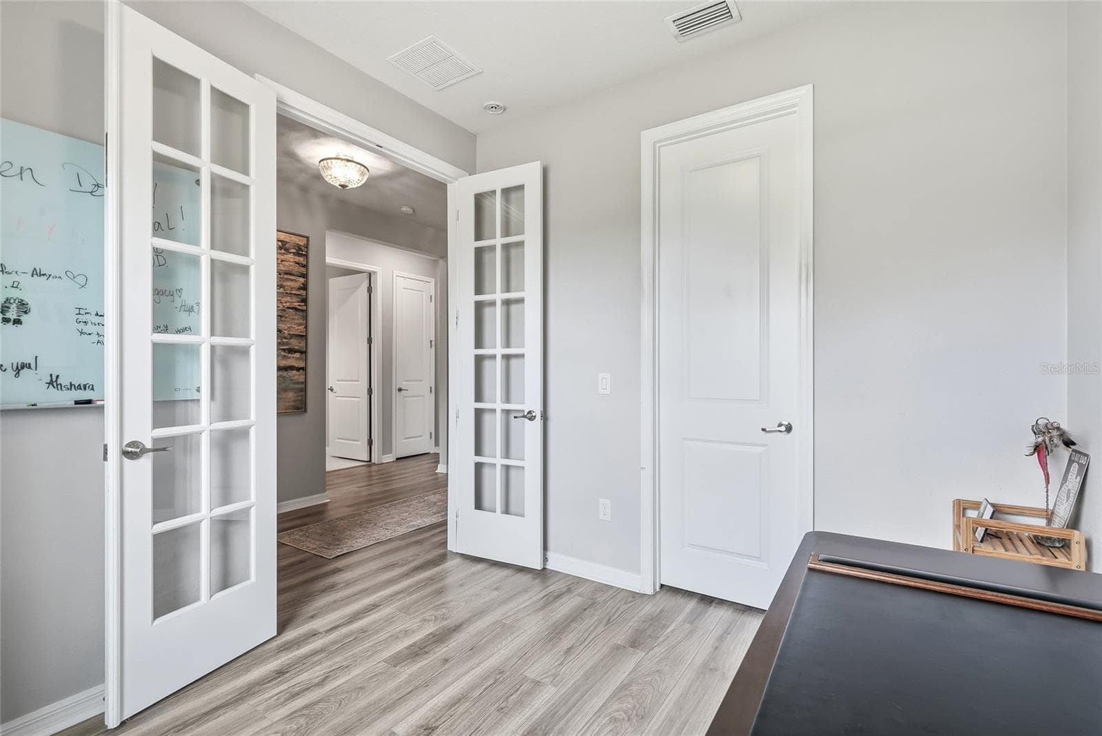 Single Family Residence at 19284 BRIARBROOK DR, TAMPA, photo 45 of 84