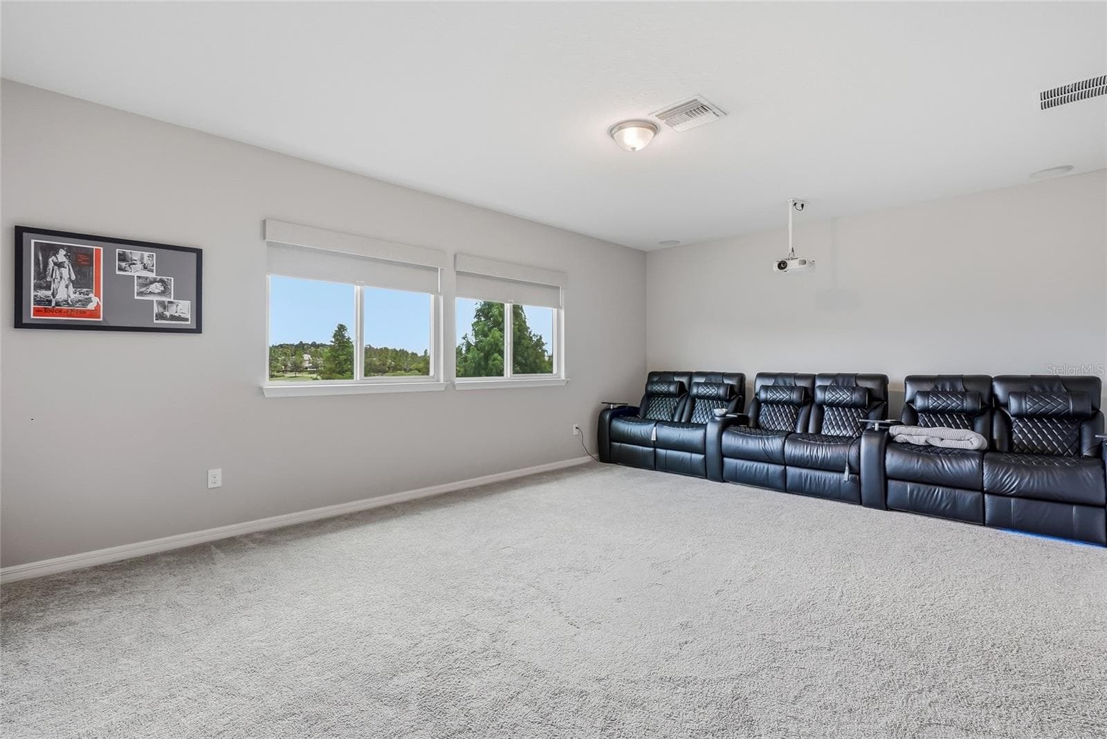 Single Family Residence at 19284 BRIARBROOK DR, TAMPA, photo 52 of 84
