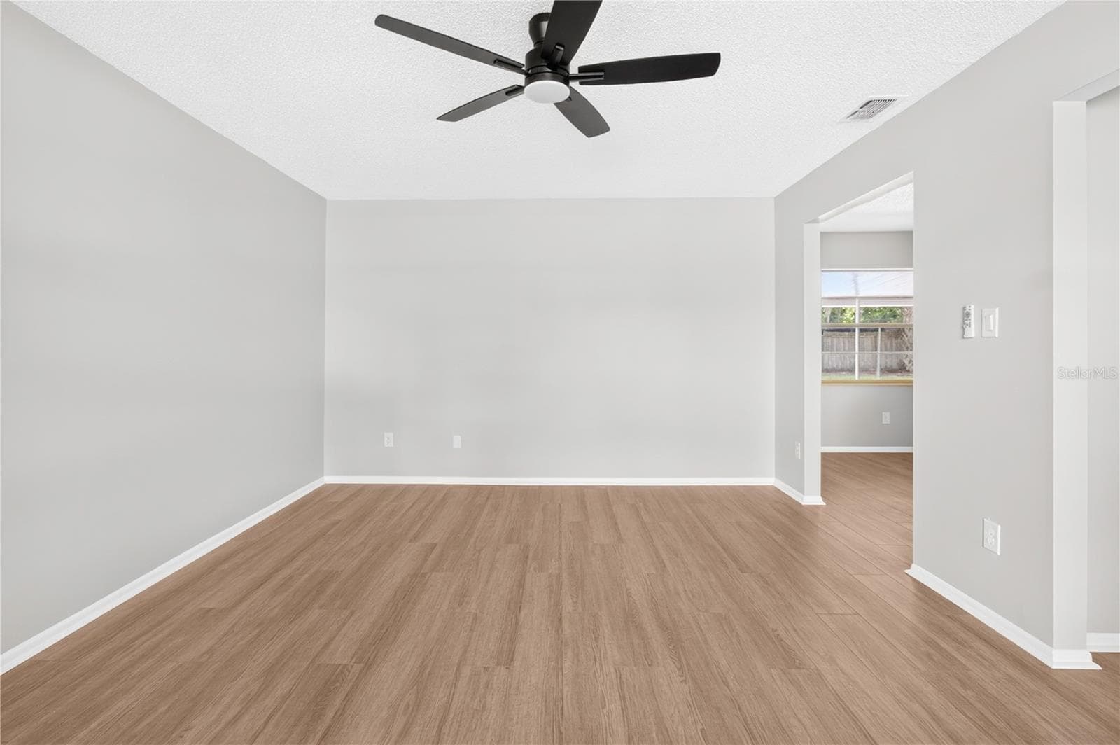 Office/Den - 1442 CANTERBURY CIR, CASSELBERRY