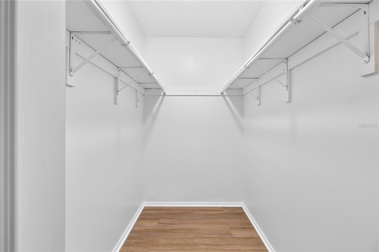 Master Closet - 1442 CANTERBURY CIR, CASSELBERRY