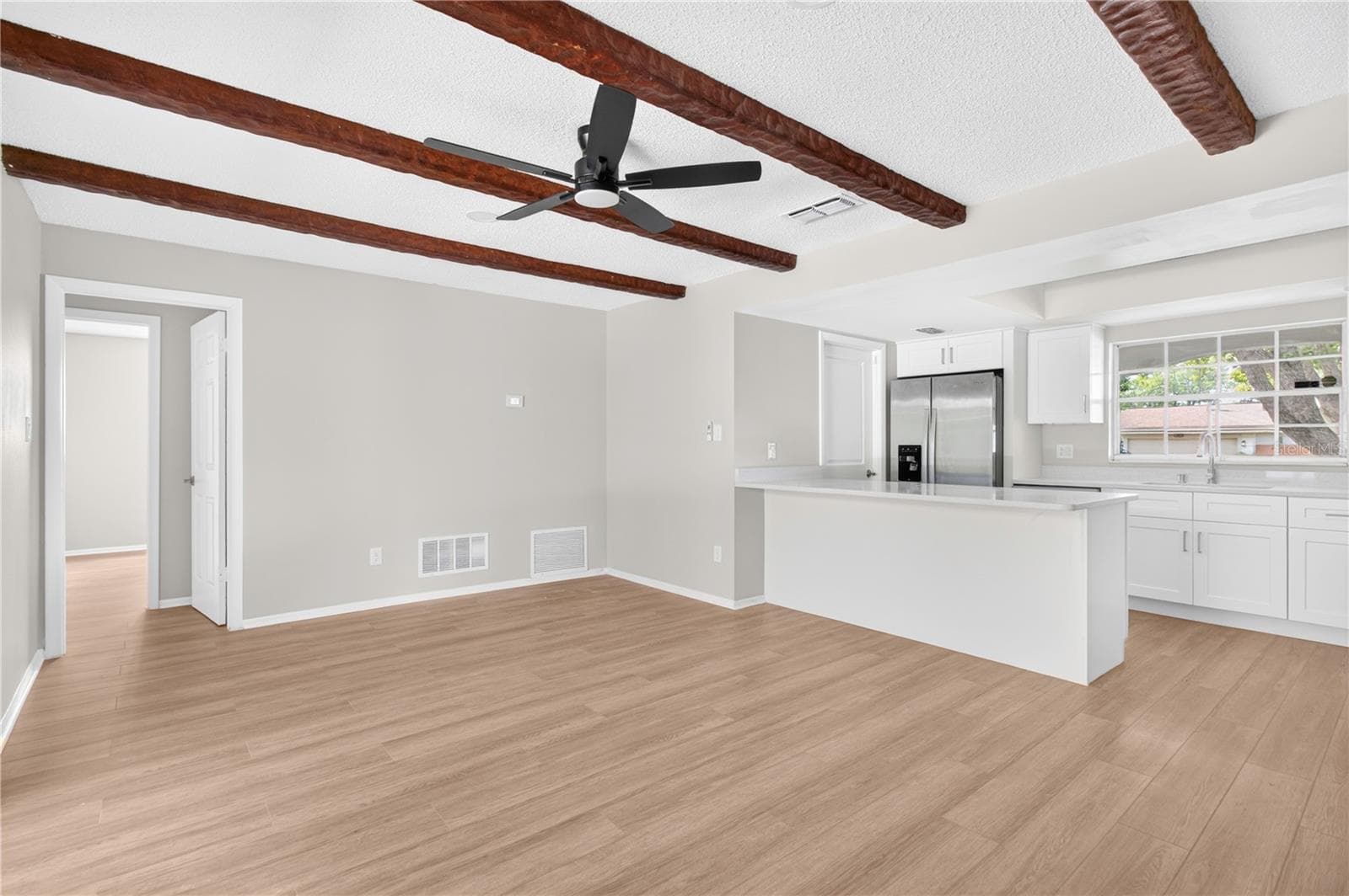 Living Room - 1442 CANTERBURY CIR, CASSELBERRY