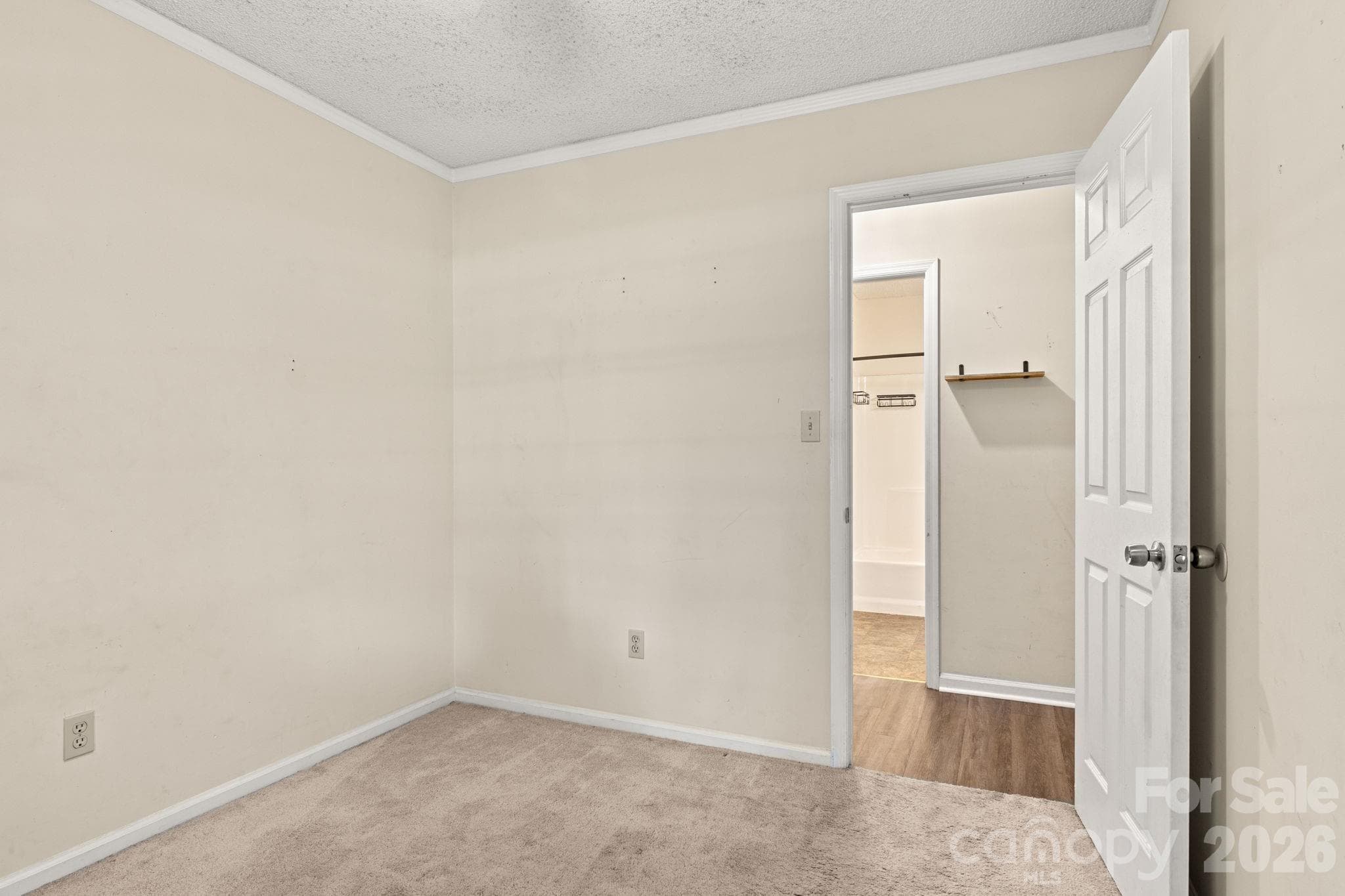 Second bedroom - 1820 Bridgewood Drive, Lancaster