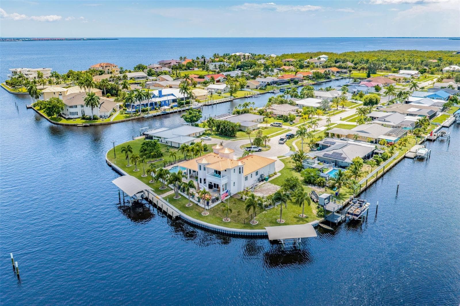and Expansive Harbor Vistas - 290 TAIT TER SE, PORT CHARLOTTE