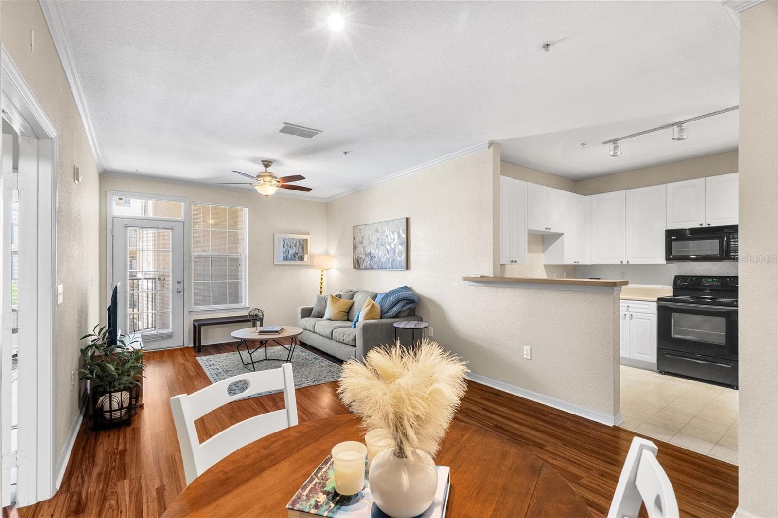Condominium at 4221 W SPRUCE ST #1310, TAMPA, photo 7 of 19