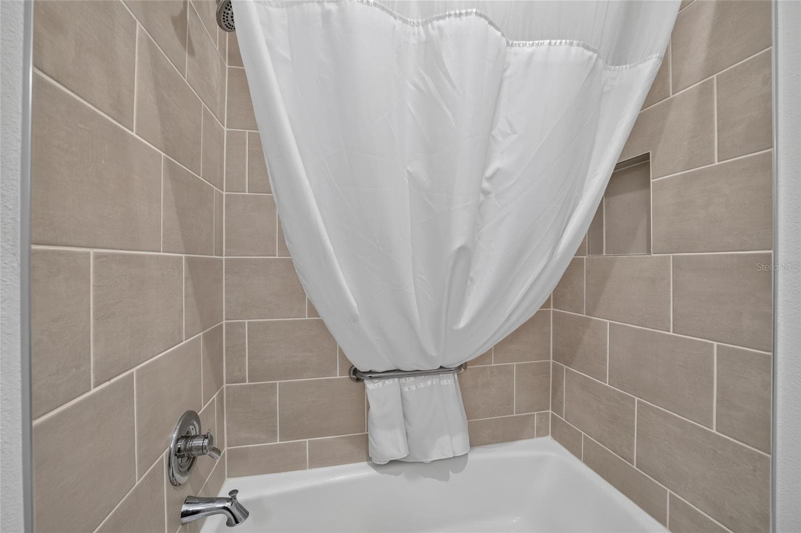 Guest Bathroom - 6305 DANIELSON LOOP, THE VILLAGES