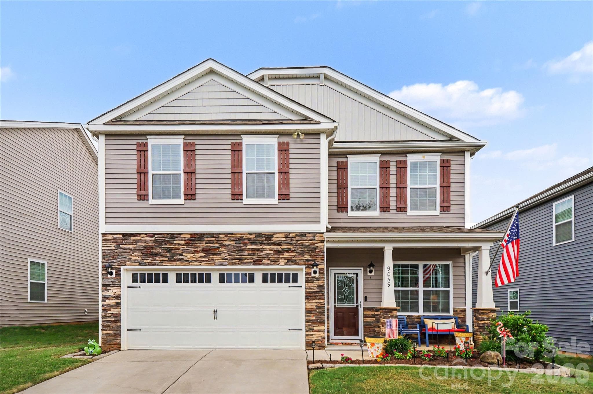 Single Family Residence at 9049 Remnick Drive, Gastonia, photo 2 of 34