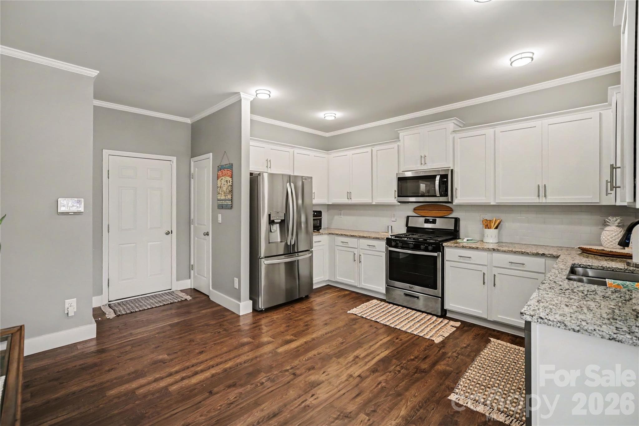 Single Family Residence at 9049 Remnick Drive, Gastonia, photo 9 of 34