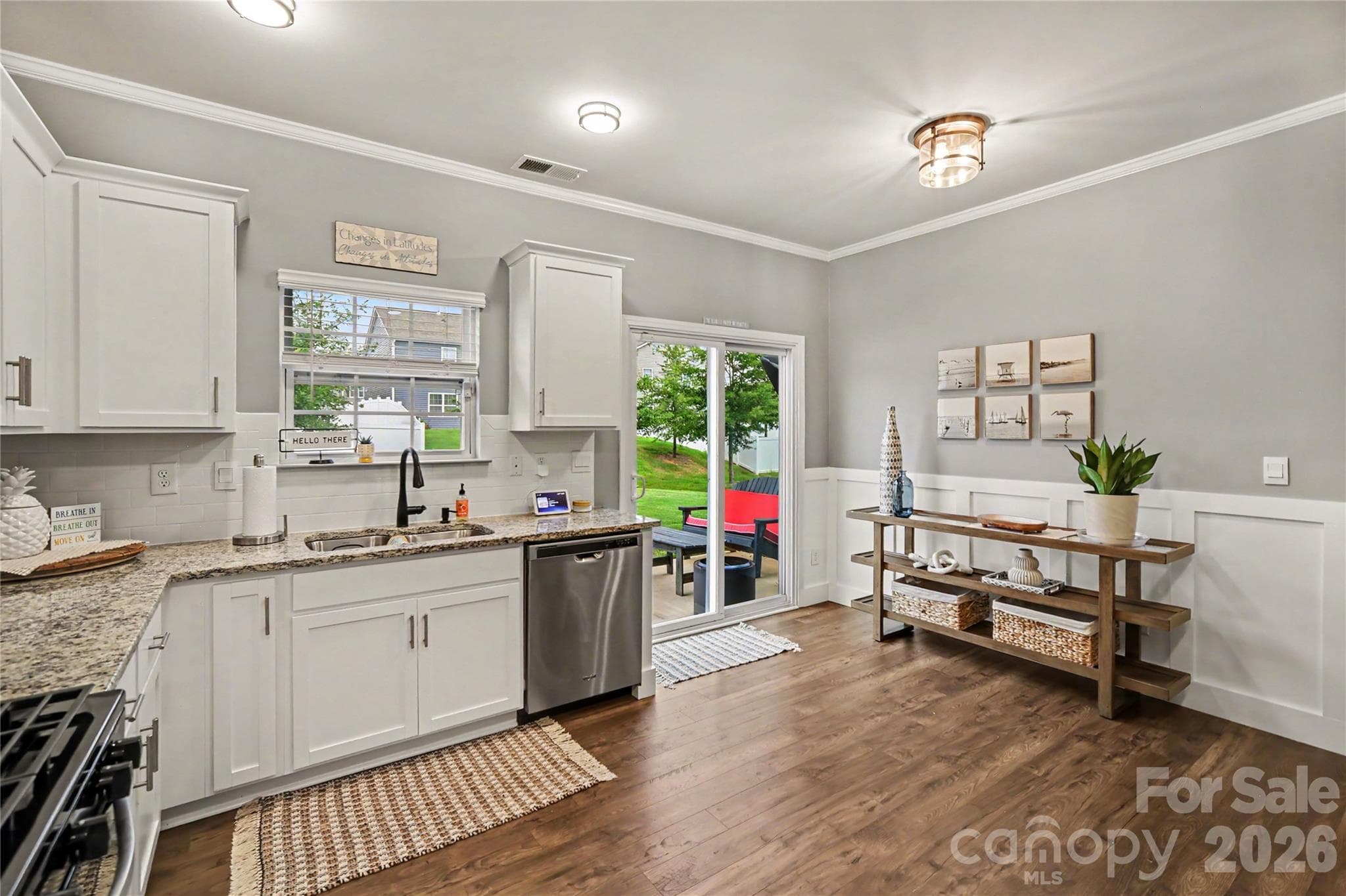 Single Family Residence at 9049 Remnick Drive, Gastonia, photo 12 of 34