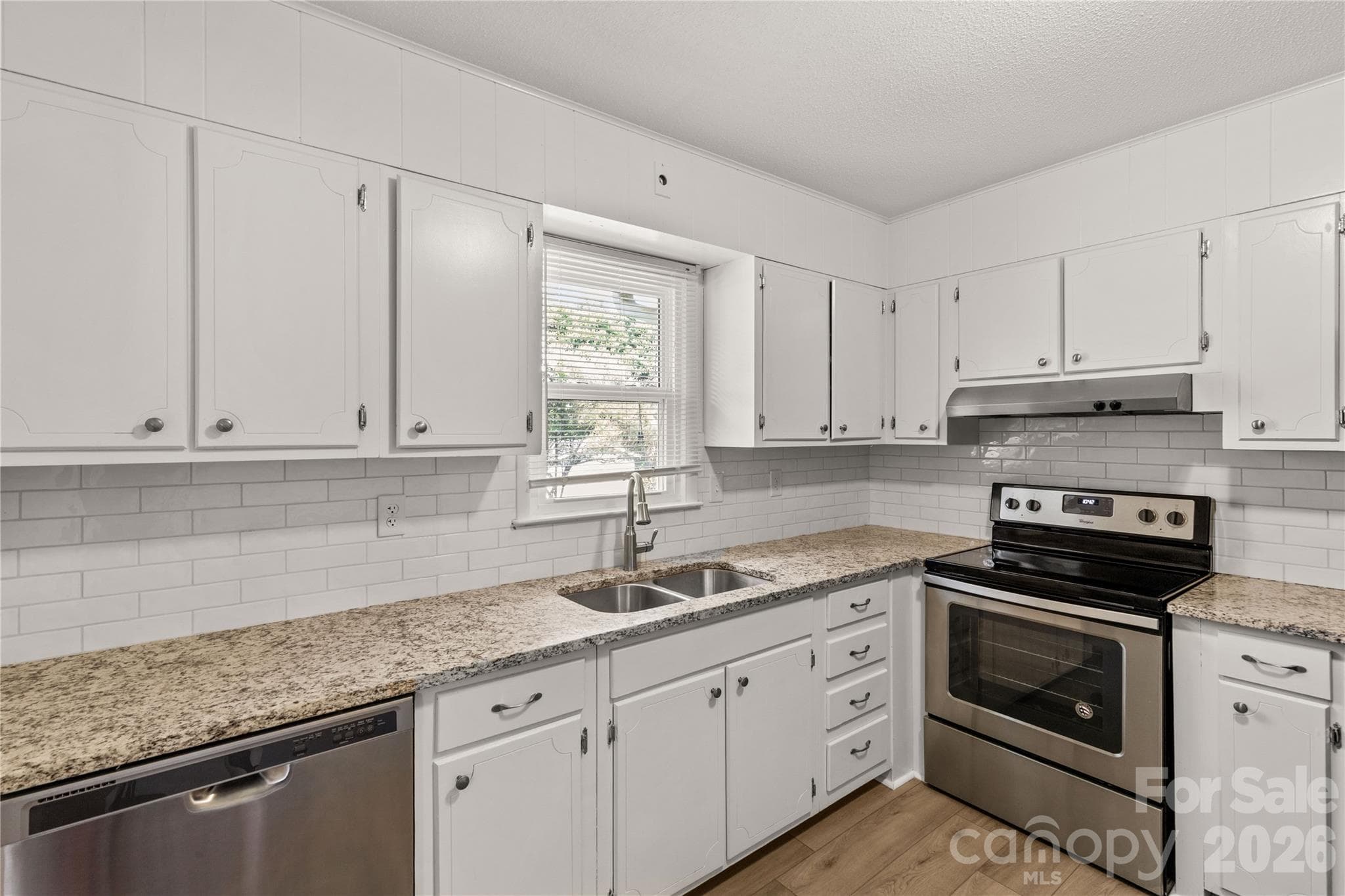 Single Family Residence at 755 Emorywood Lane, Rock Hill, photo 17 of 46