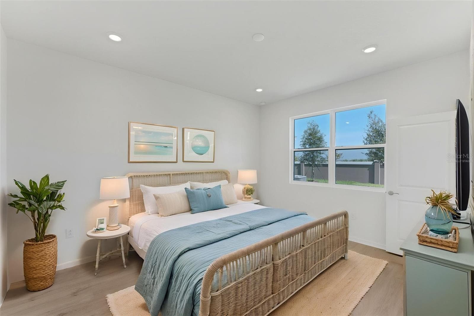 Virtually Staged - 8112 SUNNY POINT TRL, PARRISH