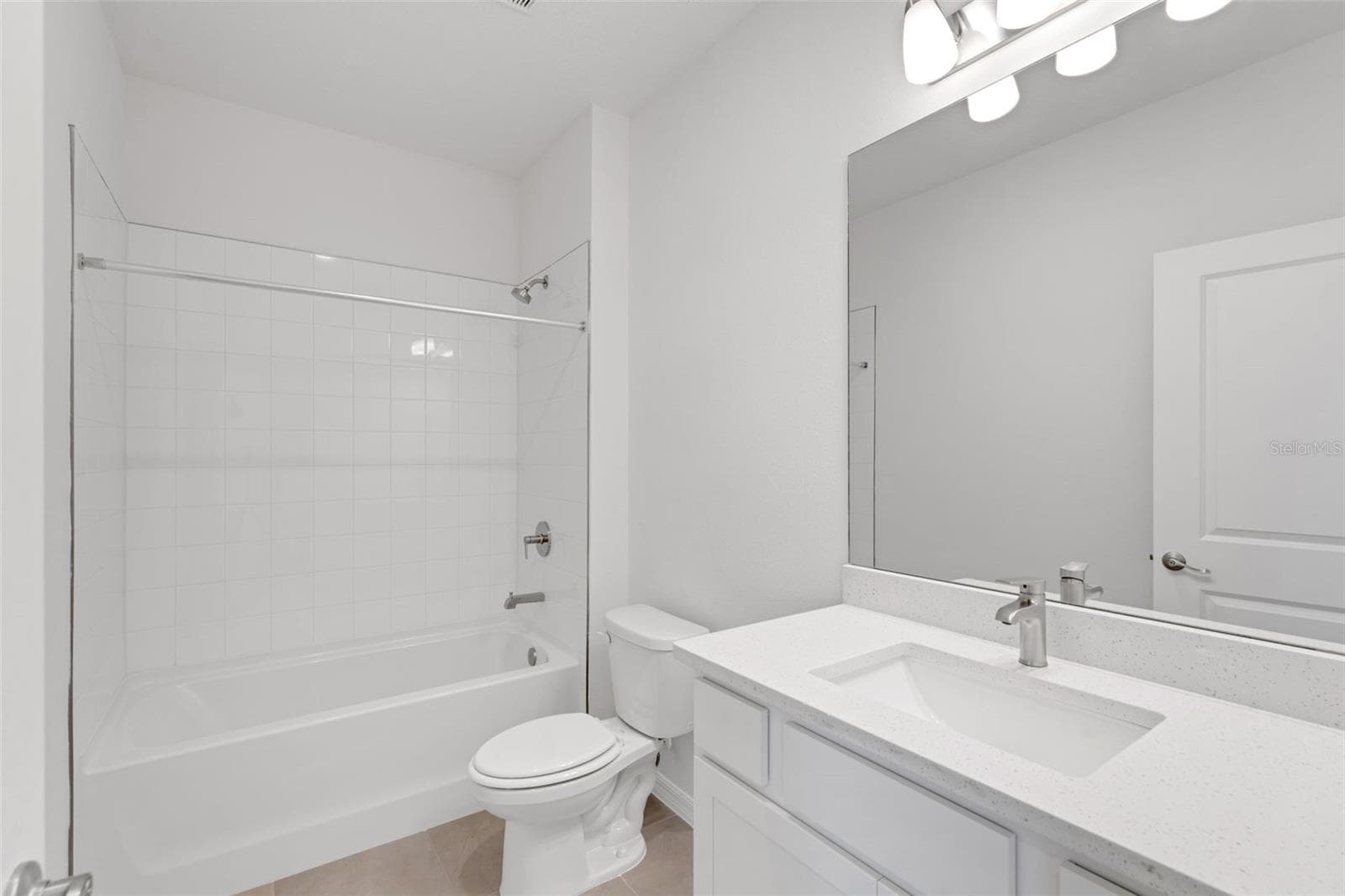 Single Family Residence at 8112 SUNNY POINT TRL, PARRISH, photo 39 of 43