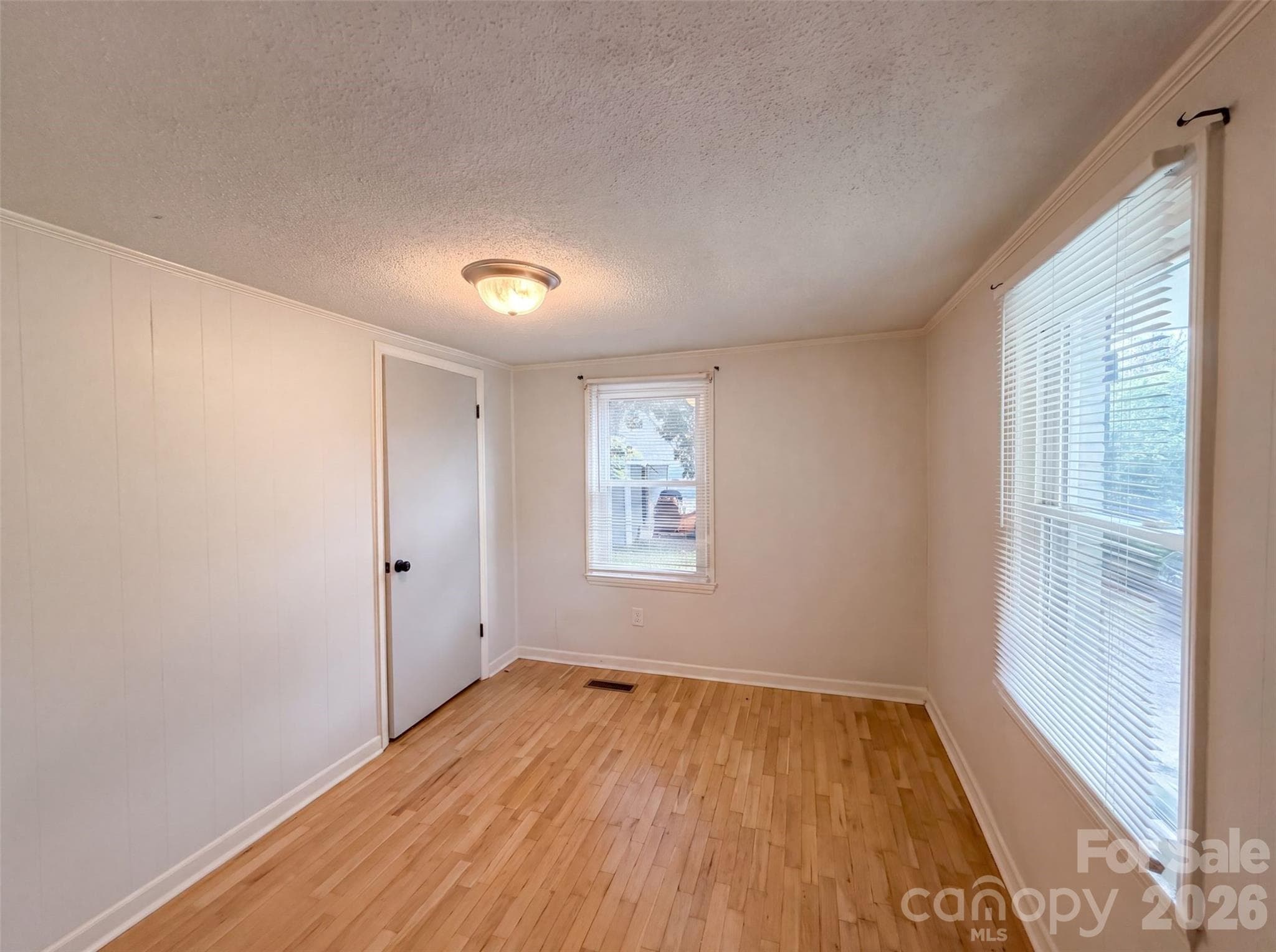 Single Family Residence at 1017 White Lane, Gastonia, photo 4 of 16