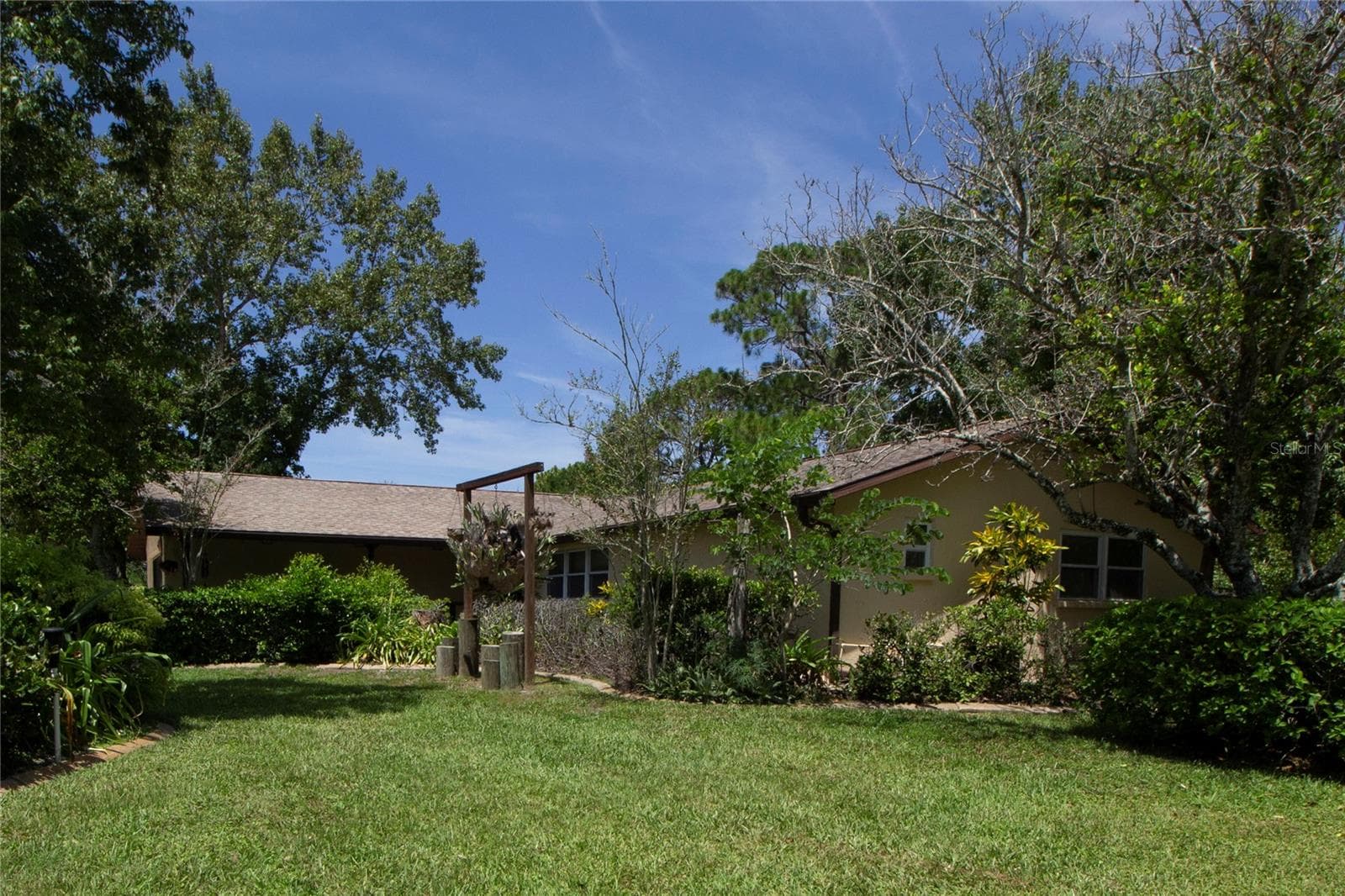 Single Family Residence at 8609 HORIZON LN, HUDSON, photo 5 of 44