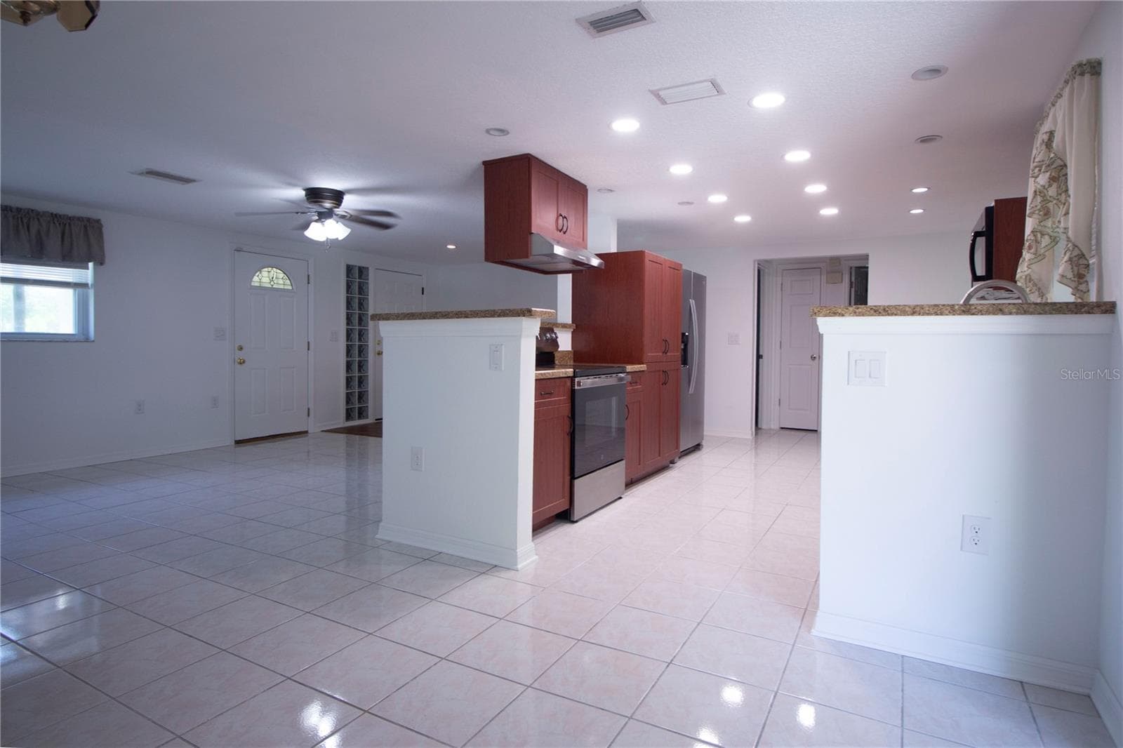 Single Family Residence at 8609 HORIZON LN, HUDSON, photo 11 of 44