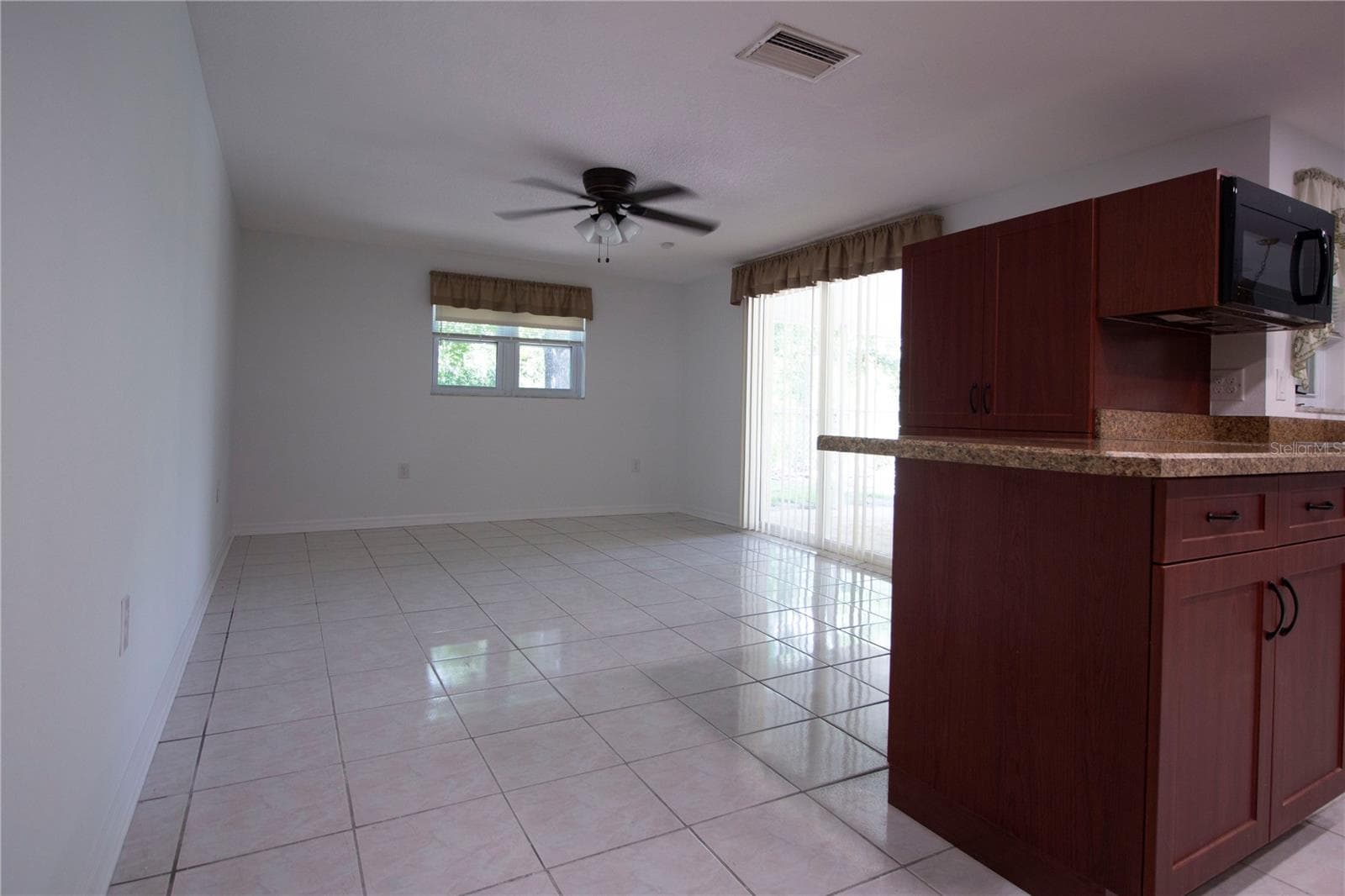 Single Family Residence at 8609 HORIZON LN, HUDSON, photo 16 of 44