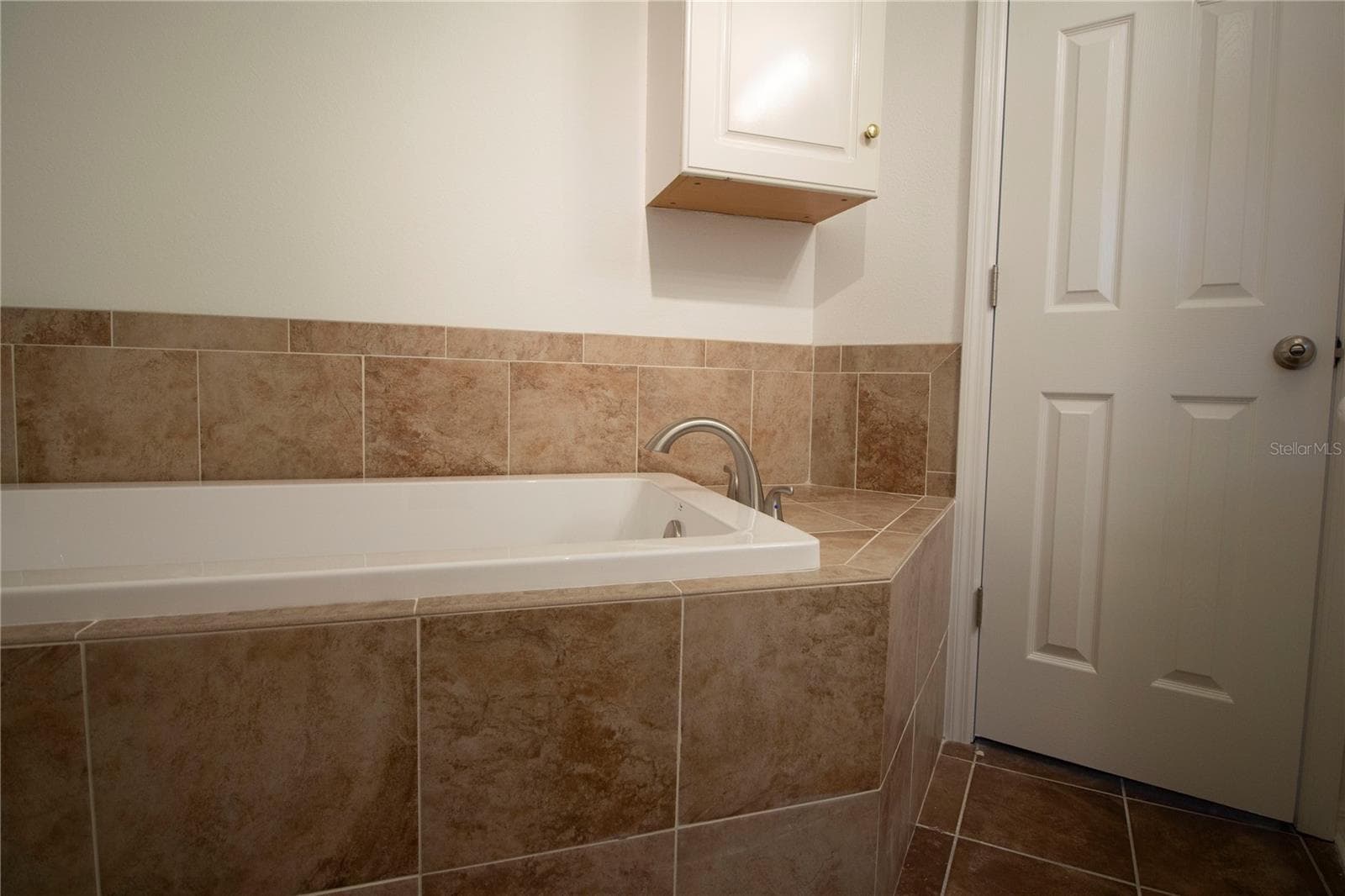 Single Family Residence at 8609 HORIZON LN, HUDSON, photo 22 of 44