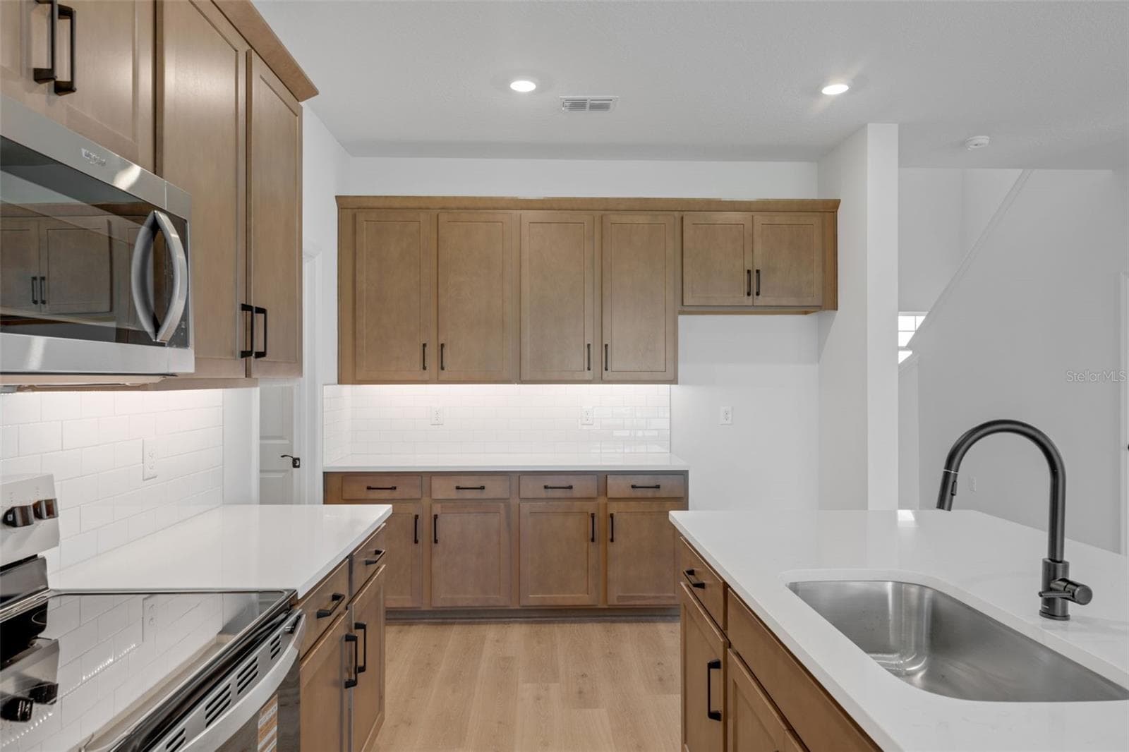 Single Family Residence at 8120 SUNNY POINT TRL, PARRISH, photo 20 of 33