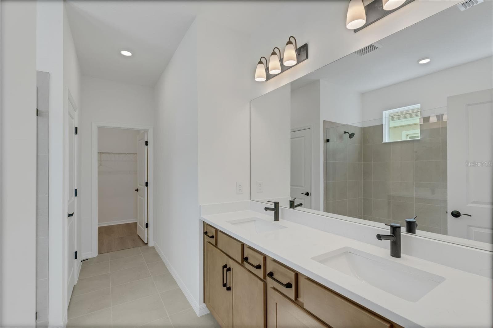 Single Family Residence at 8120 SUNNY POINT TRL, PARRISH, photo 25 of 33
