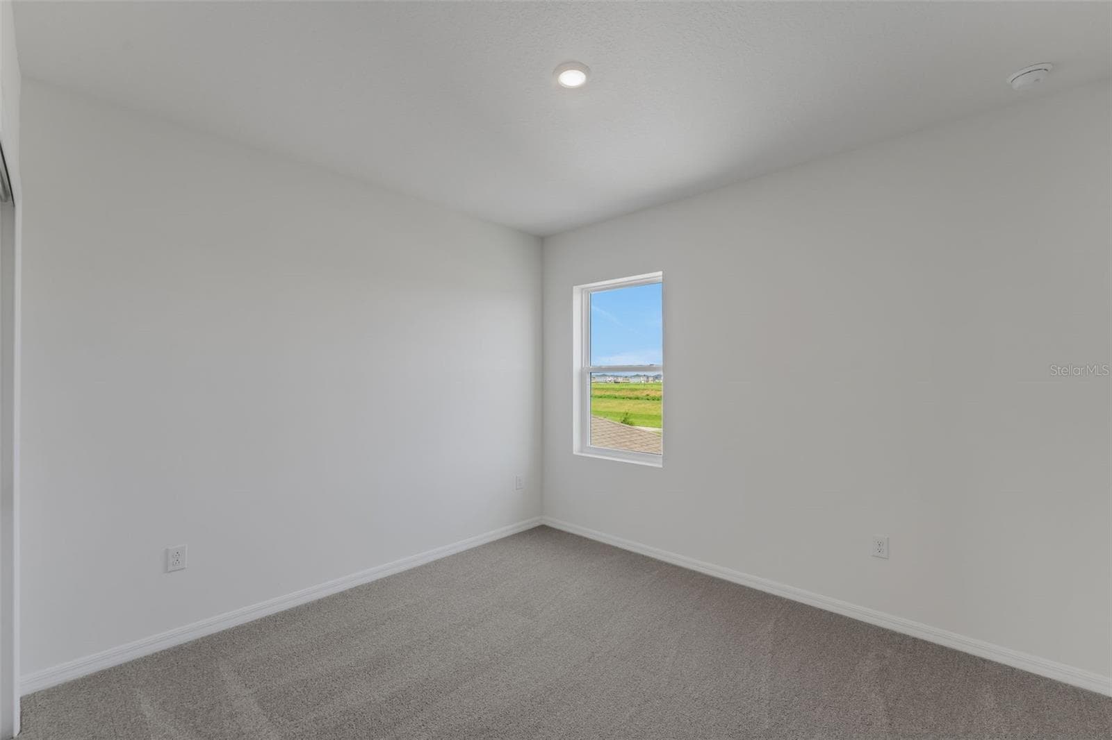 Single Family Residence at 8120 SUNNY POINT TRL, PARRISH, photo 30 of 33