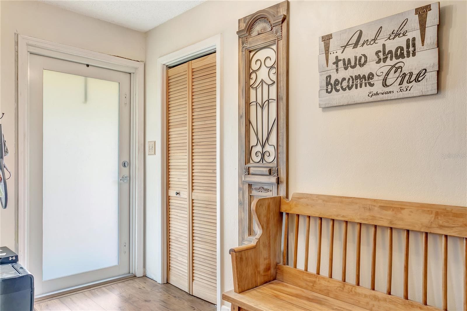 Entryway - 10710 BILL TUCKER RD, WIMAUMA