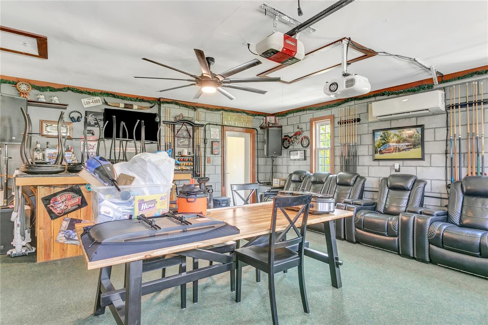 Lots of room for the whole gang! - 10710 BILL TUCKER RD, WIMAUMA