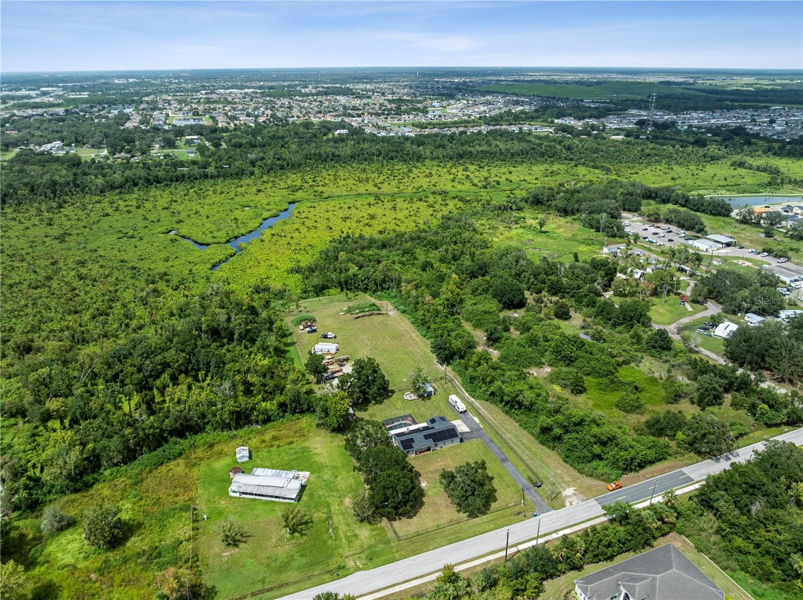 Country living close to all you need! - 10710 BILL TUCKER RD, WIMAUMA