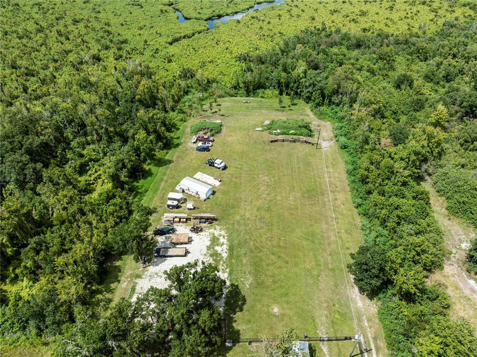 Single Family Residence at 10710 BILL TUCKER RD, WIMAUMA, photo 59 of 81